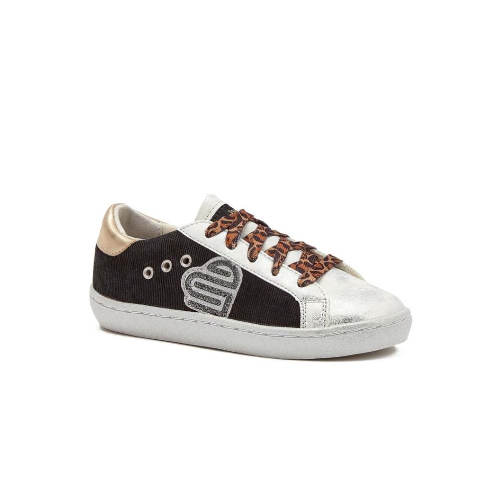 Justice Little Girl & Big Girl Low Court Sneaker, Size 1 NWT